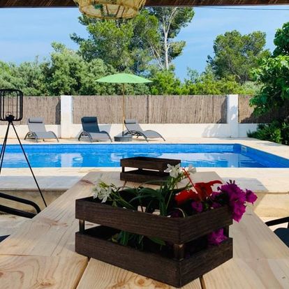 02 Athenais - Casa de vacances amb piscina privada per a 6 persones