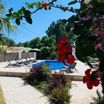 02 Athenais - Casa de vacances amb piscina privada per a 6 persones