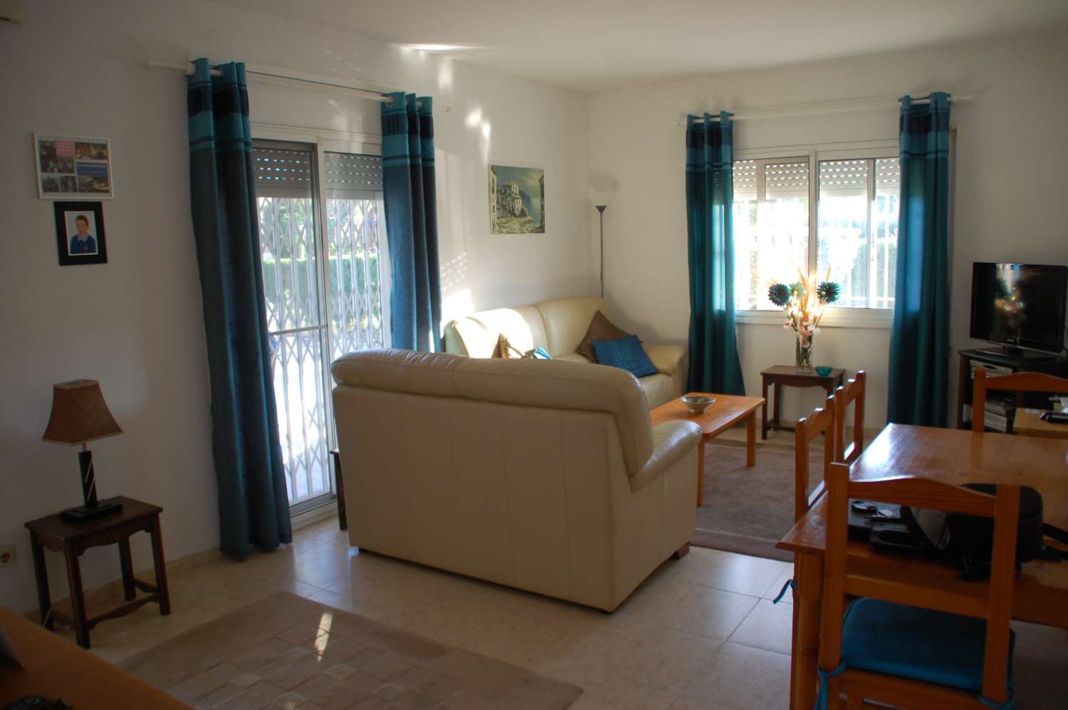 Encantadora casa unifamiliar con piscina privada