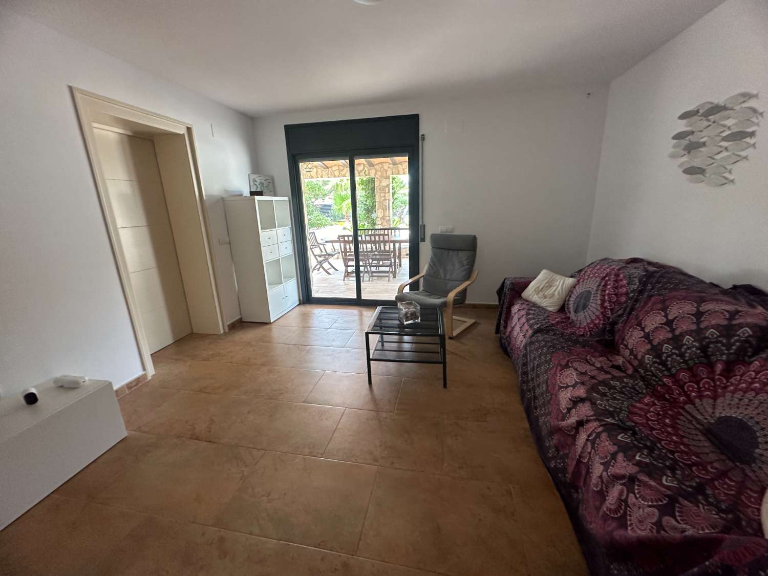 Preciosa casa con piscina privada con gran jardin !