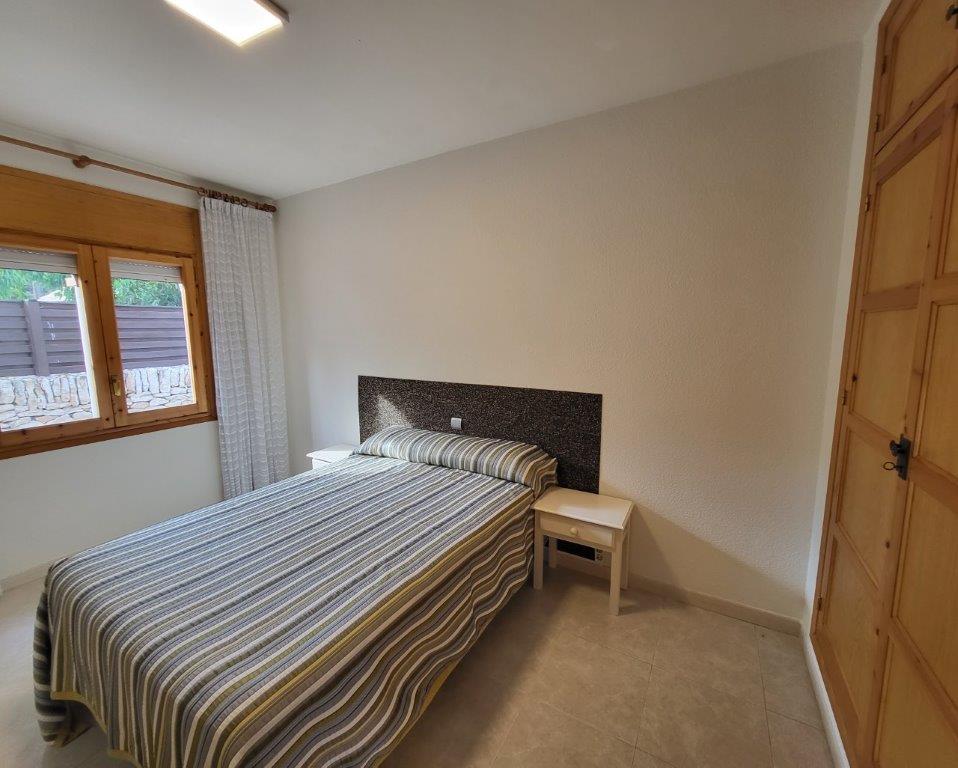 Esplèndida casa de dos apartaments a 50m del mar !