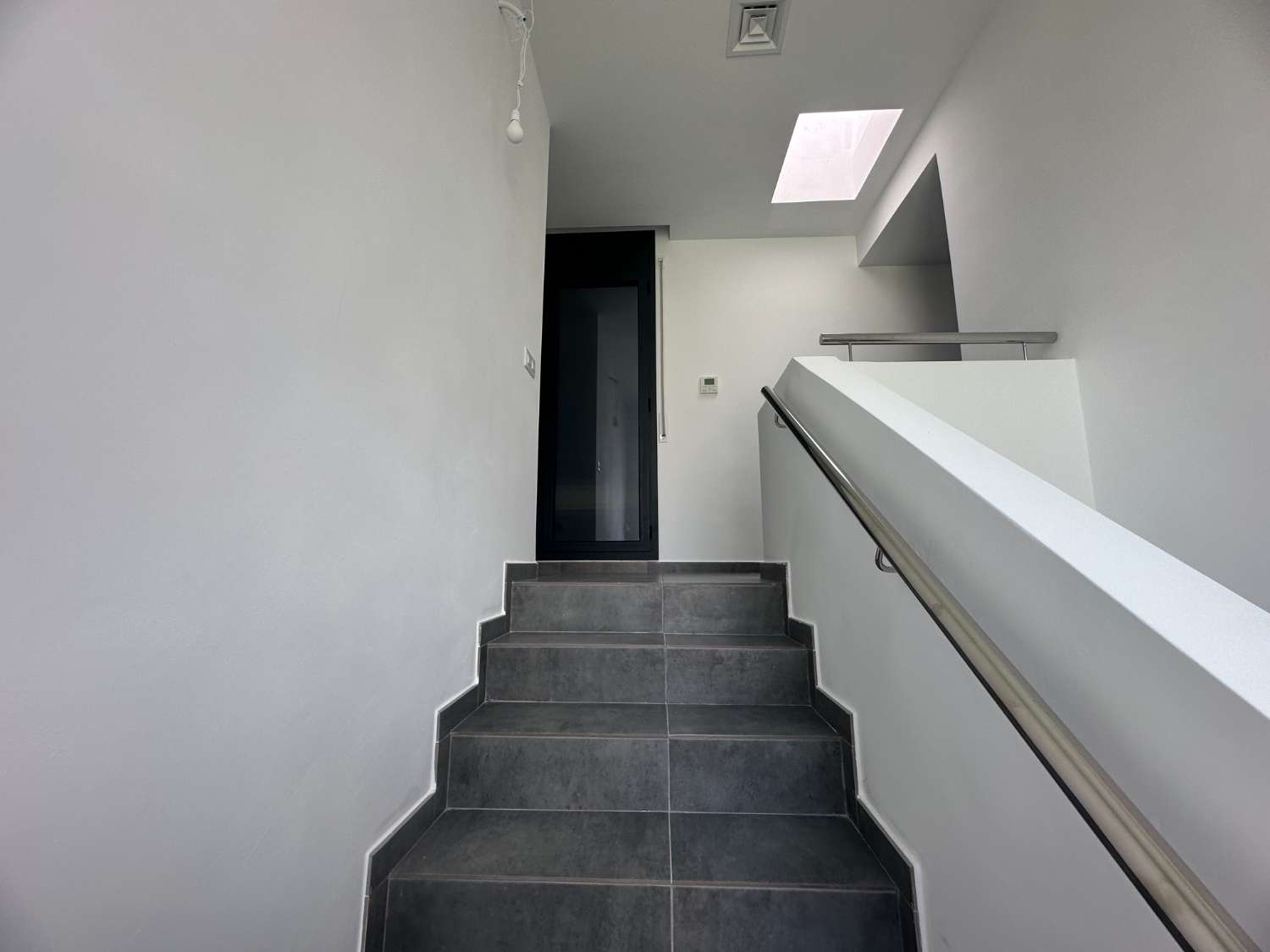 Nueva casa con piscina privada a solo 200m de la playa