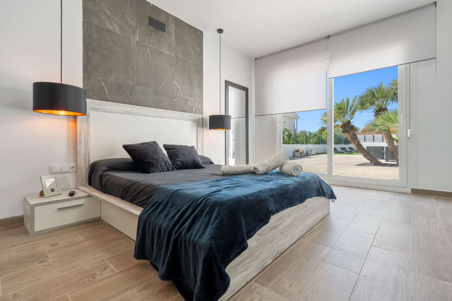 Casa moderna con piscina en Les Tres Cales