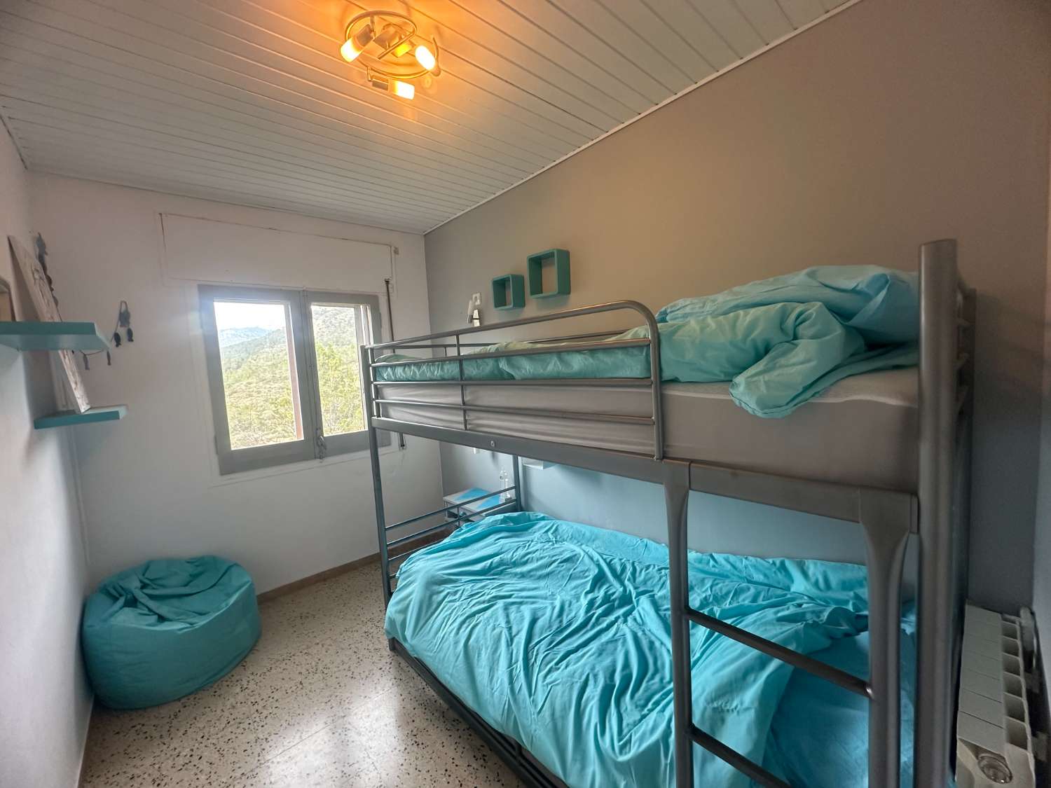 Casa unifamiliar con hermosa vista a la montaña
