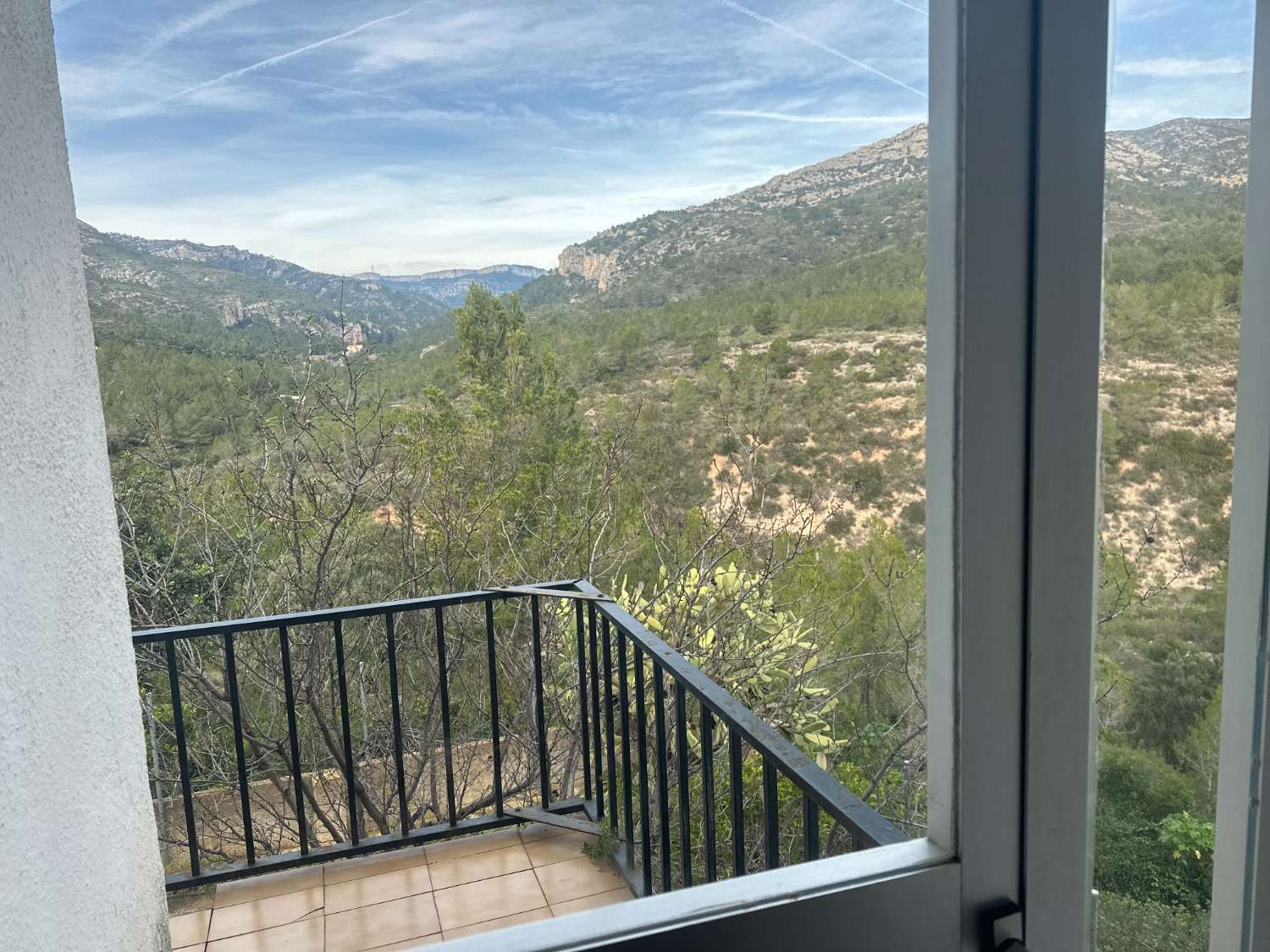 Casa unifamiliar con hermosa vista a la montaña