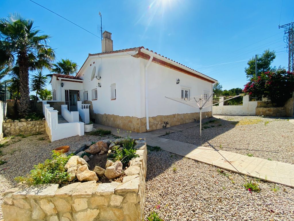 35 Seta-Rovello - Chalet individual con piscina privada