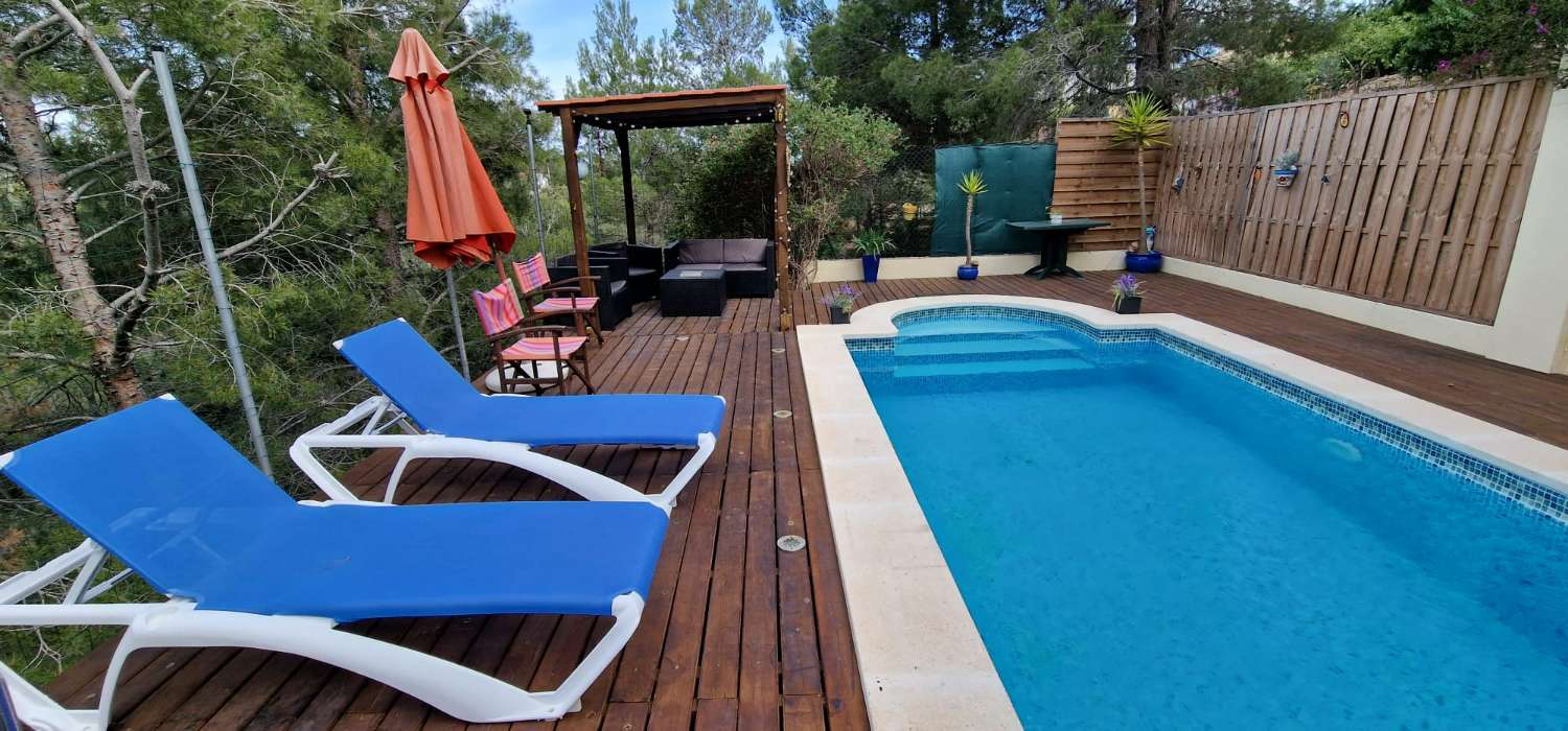 26 Muntanya - Casa independiente con impresionantes vistas a la montaña y al mar en Planes Del Rey!