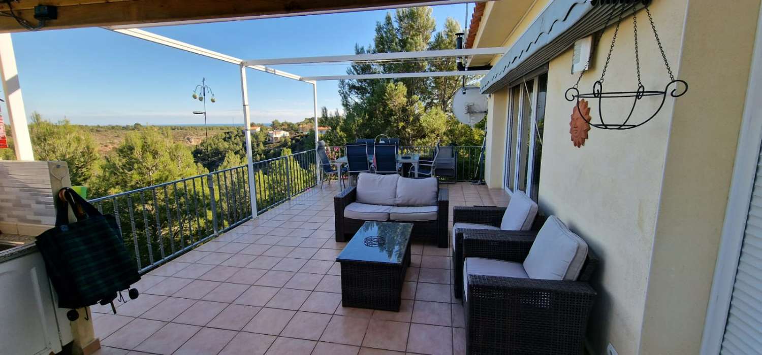 26 Muntanya - Casa independiente con impresionantes vistas a la montaña y al mar en Planes Del Rey!