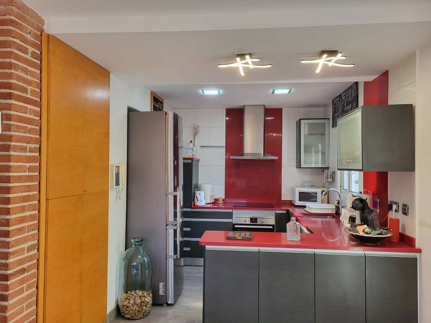 07 Calafato - Exclusivo Chalet con piscina privada y jardin