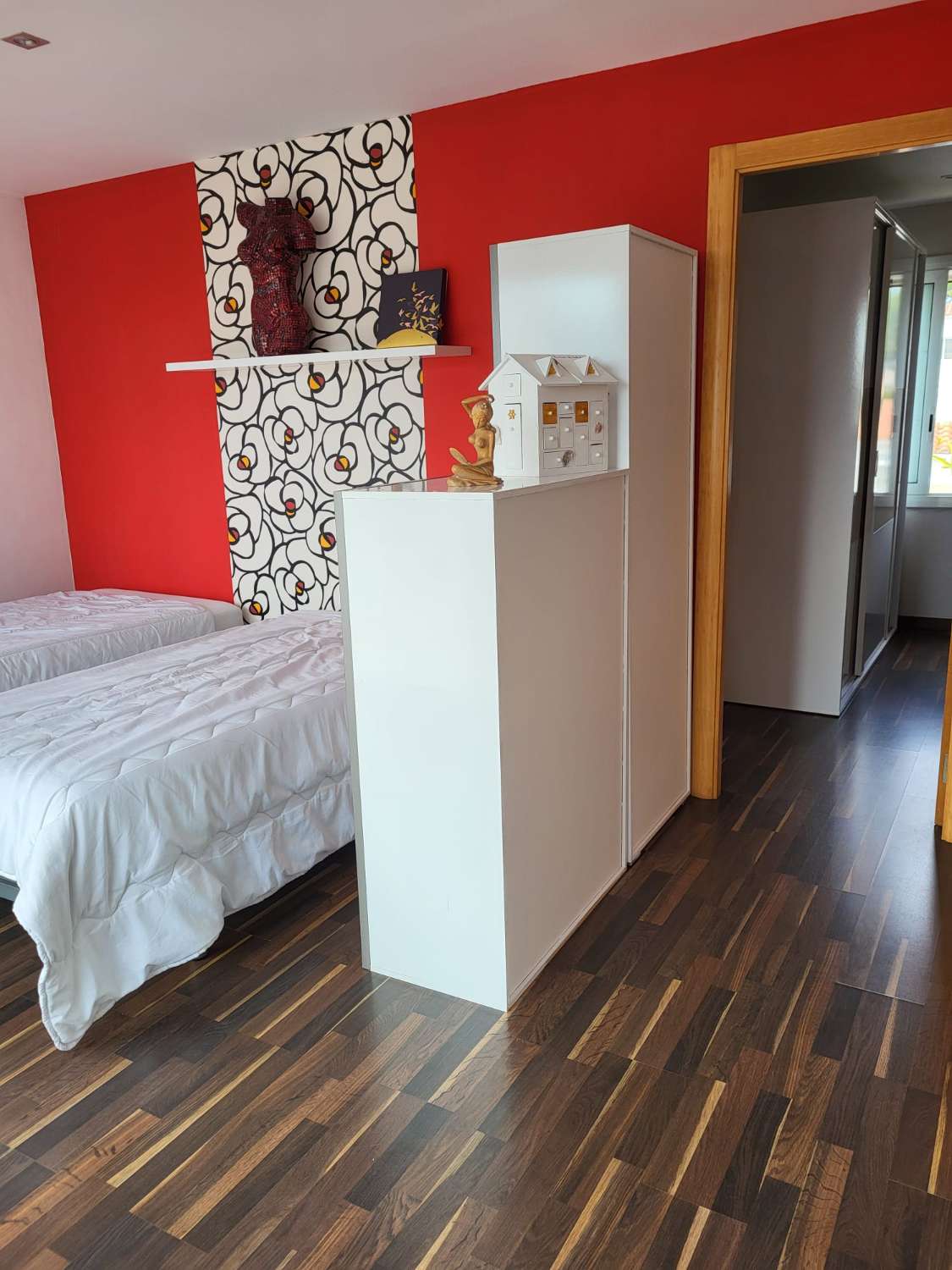 07 Calafato - Exclusivo Chalet con piscina privada y jardin