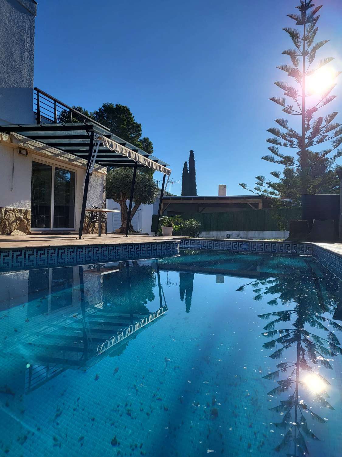 07 Calafato - Exclusivo Chalet con piscina privada y jardin