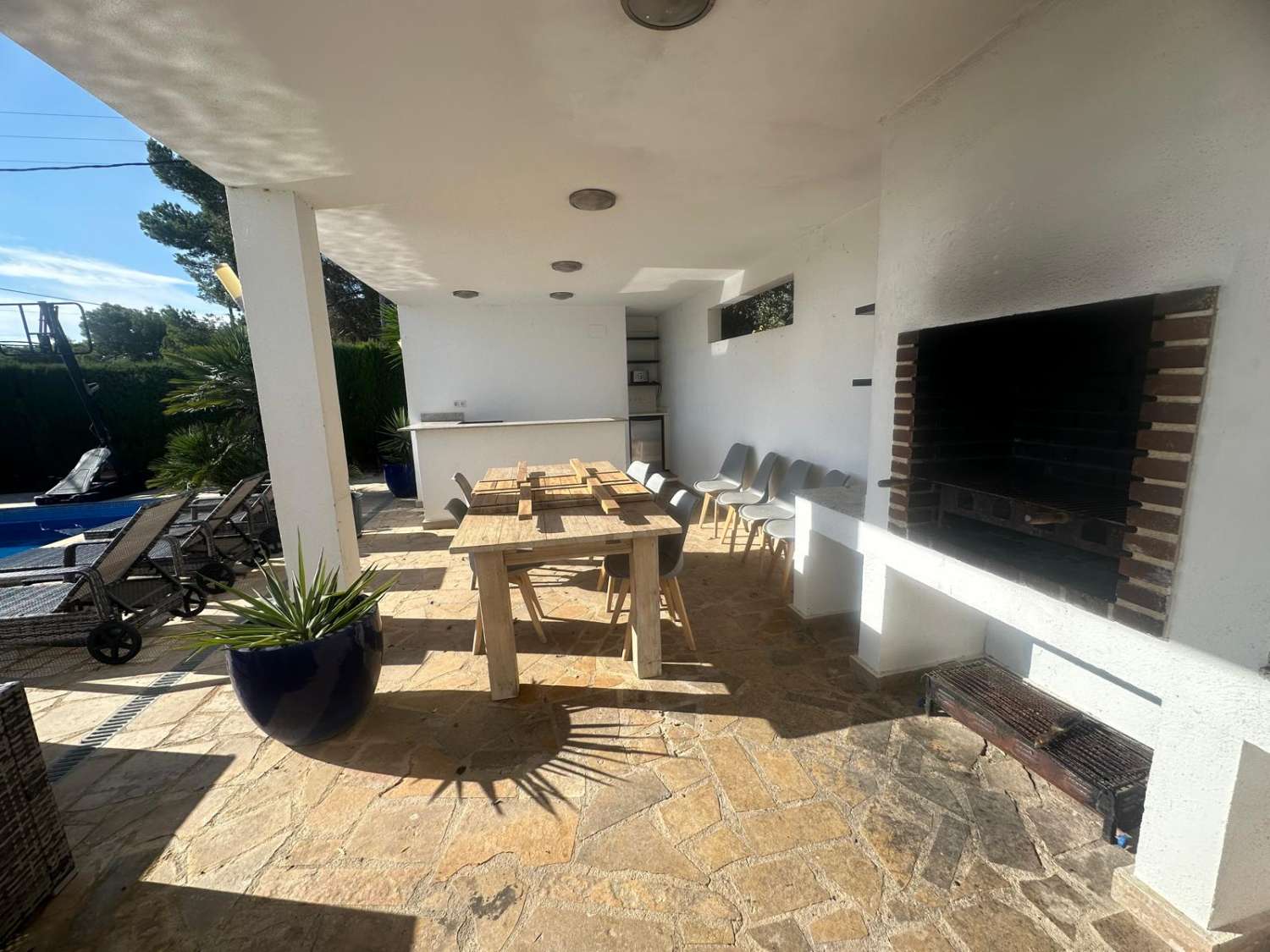 Gran casa de 5 dormitorios con piscina privada