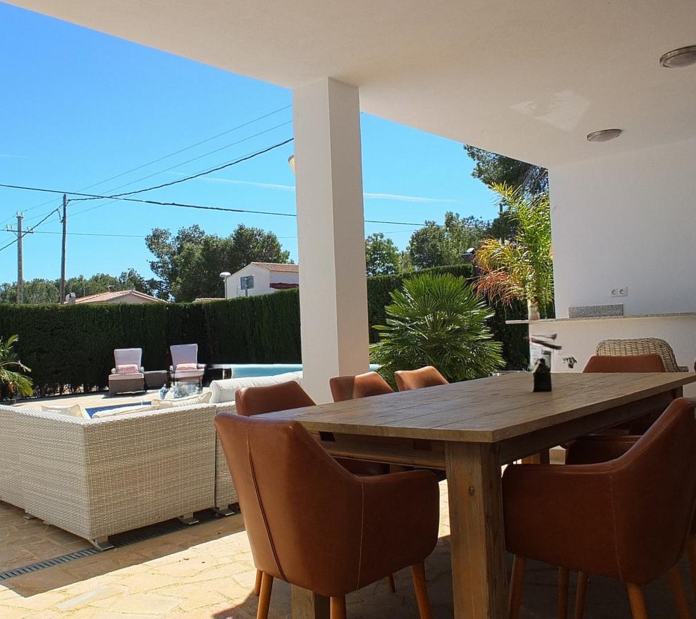 Gran casa de 5 dormitorios con piscina privada