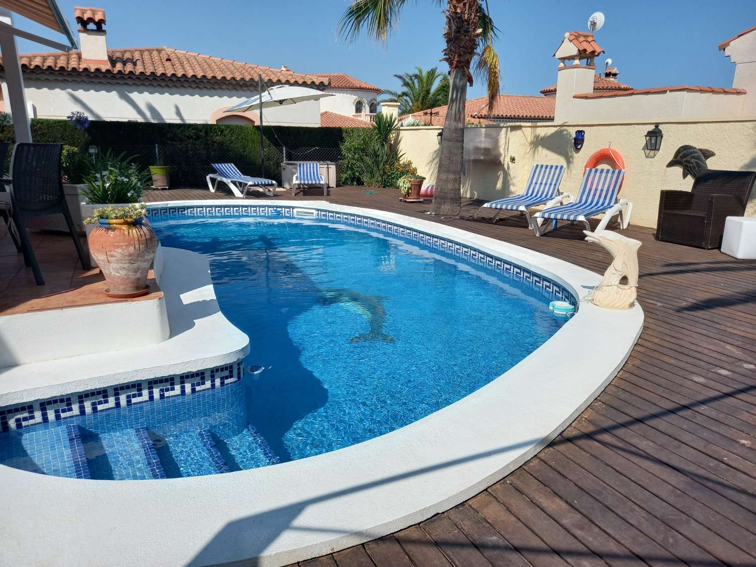 33 Salvador - Preciosa casa unifamiliar, con piscina