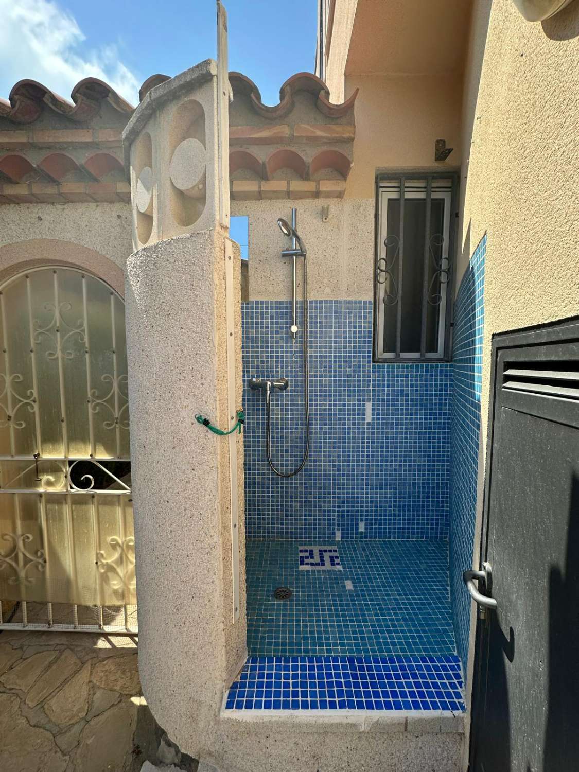 33 Salvador - Preciosa casa unifamiliar, con piscina