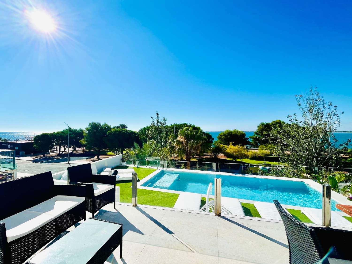 Magnífica villa de lujo con vistas al mar!!!!