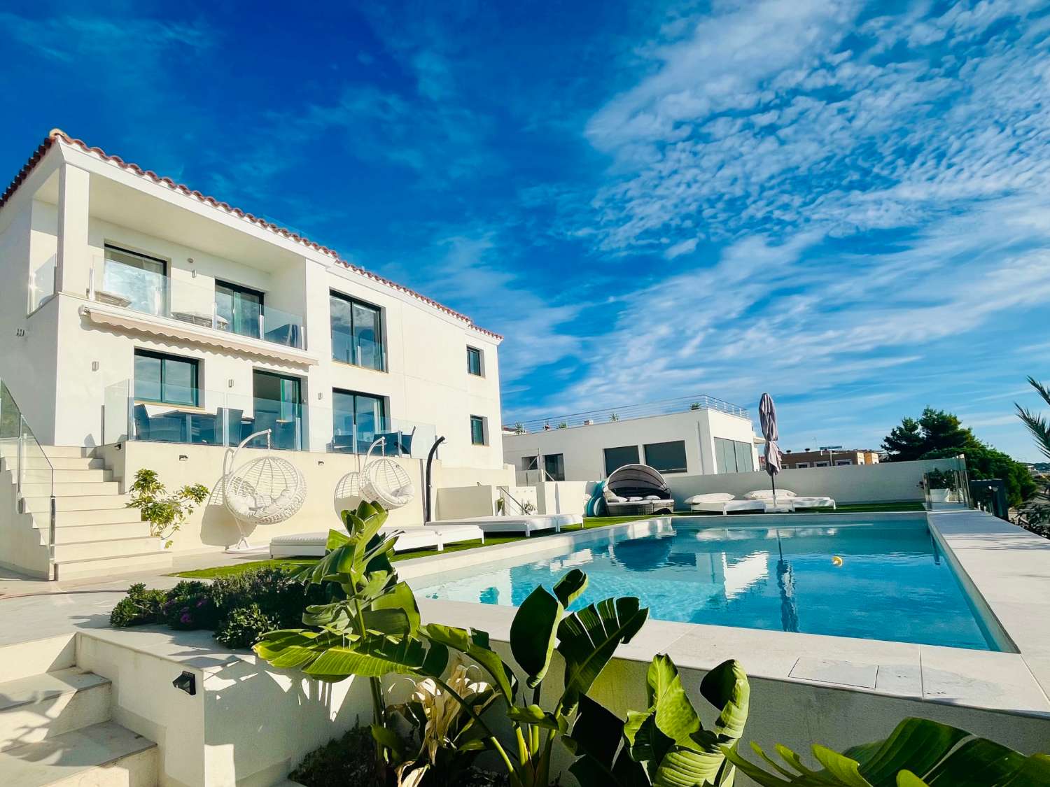 Magnífica villa de lujo con vistas al mar!!!!