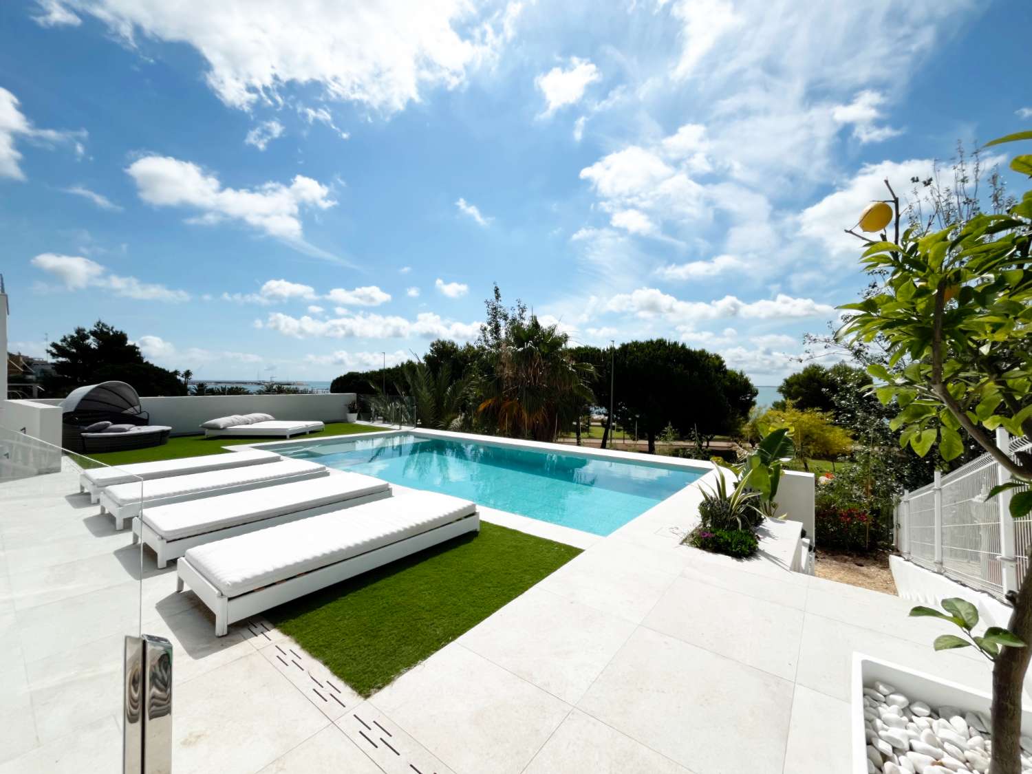 Magnífica villa de lujo con vistas al mar!!!!