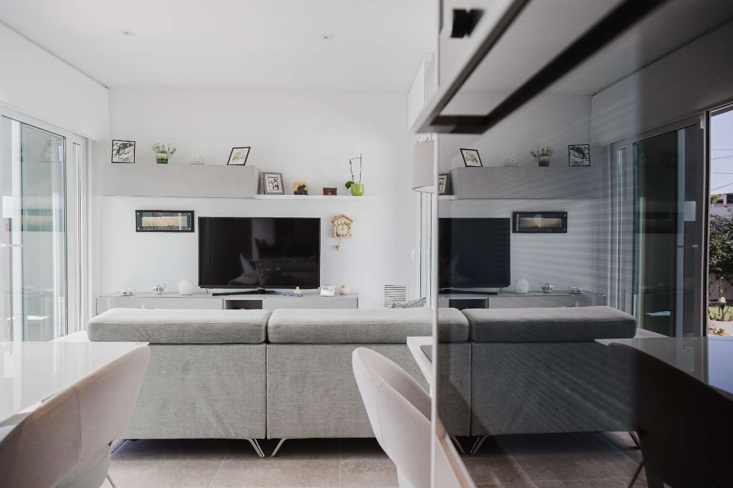 Hermosa villa moderna con piscina privada