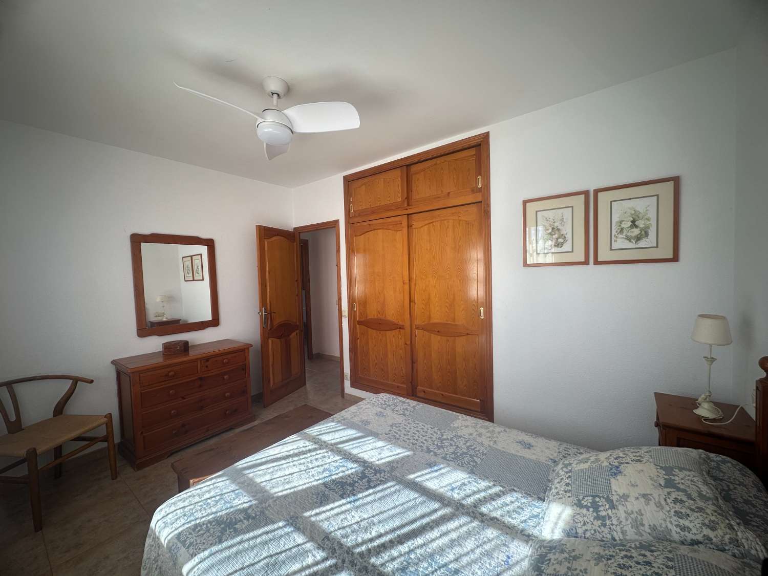 Preciosa casa unifamiliar con piscina privada!!