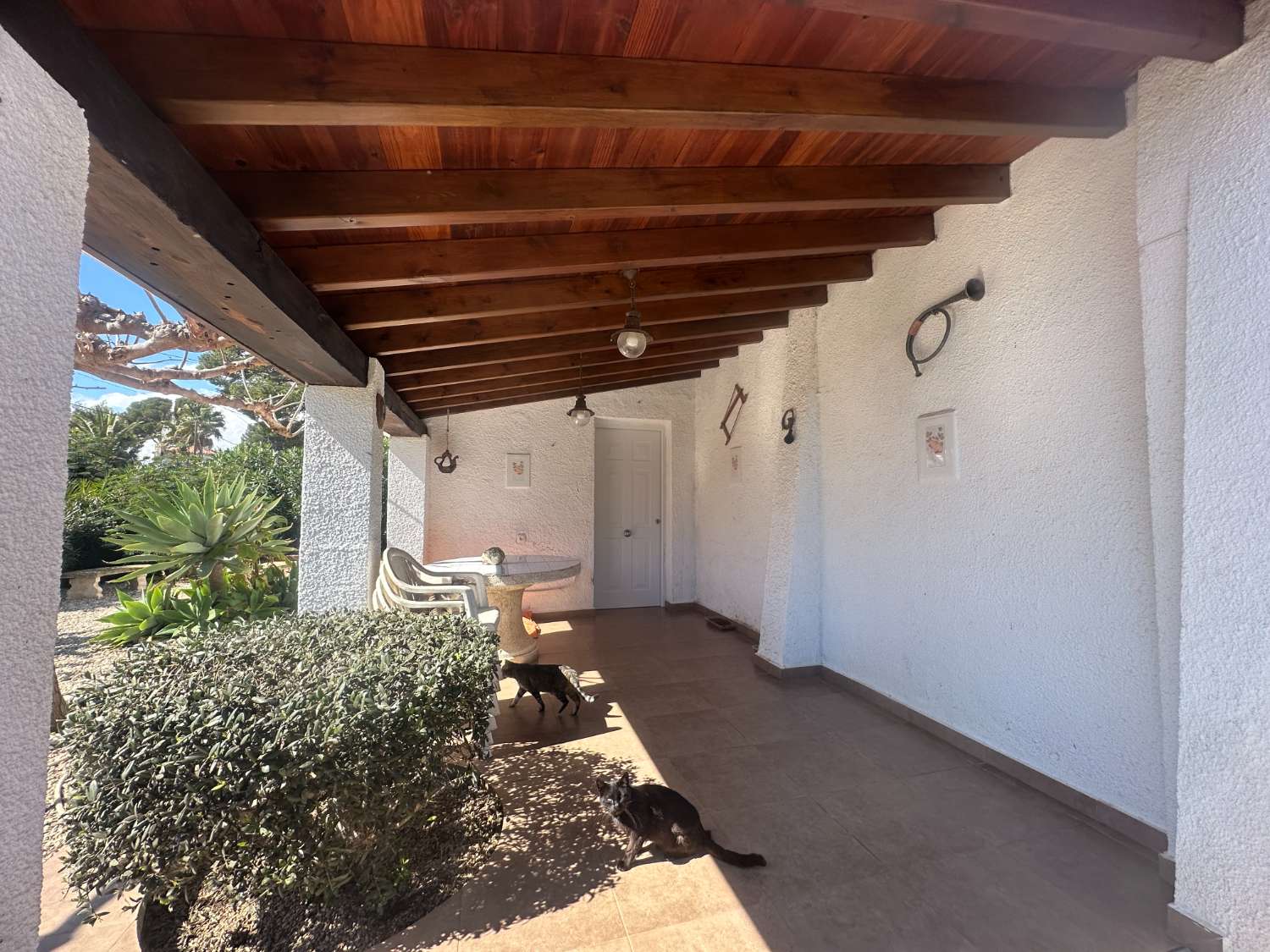Casa unifamiliar con piscina privada a 150m del mar