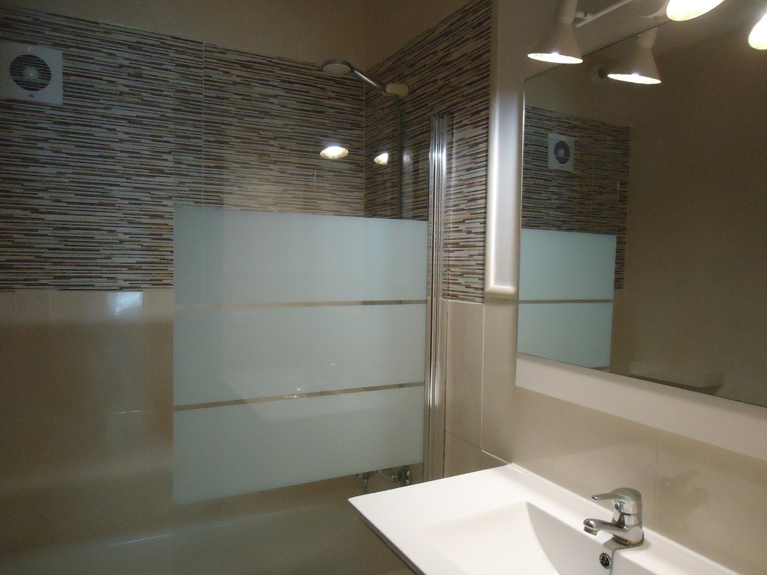Hermosa casa con piscina privada 150m de la playa en Miami Platja !