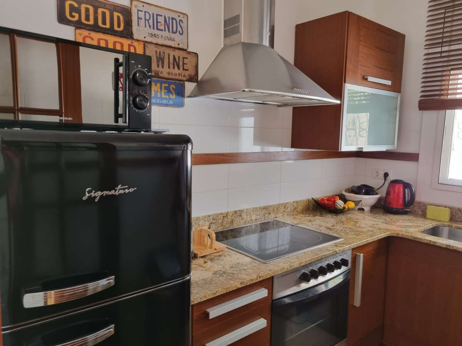 Hermosa casa con piscina privada 150m de la playa en Miami Platja !