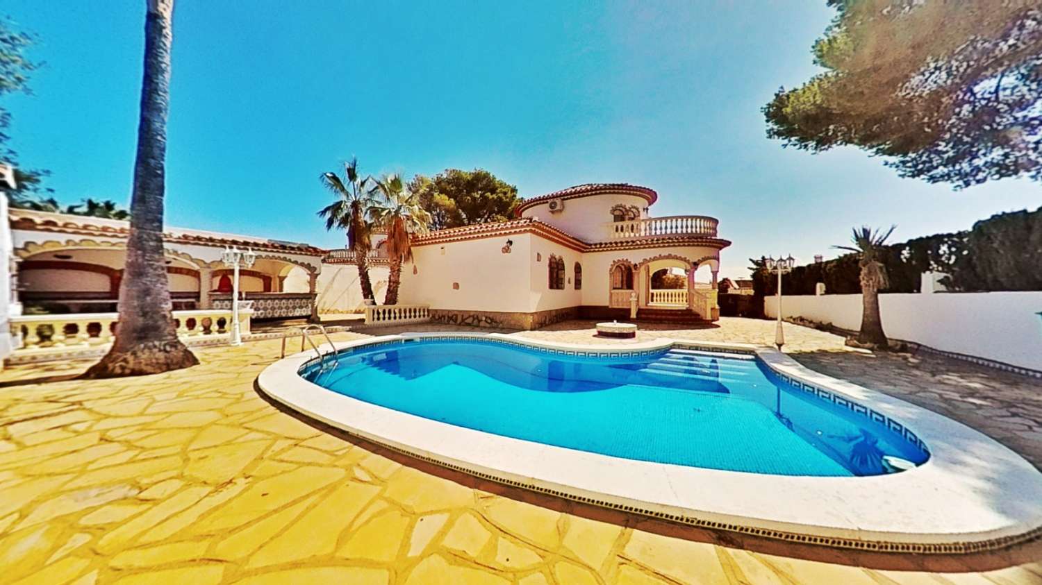 40 Camamilla Casa con piscina privada