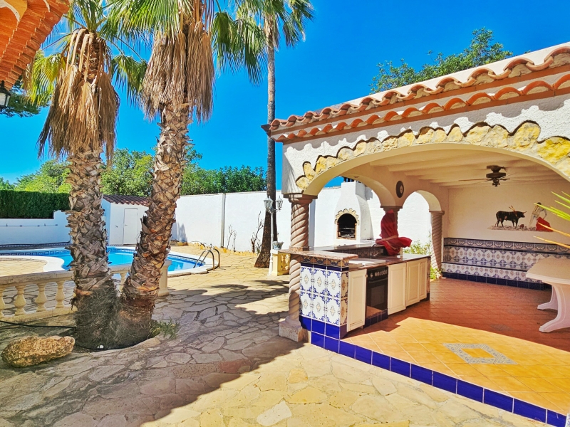 40 Camamilla Casa con piscina privada