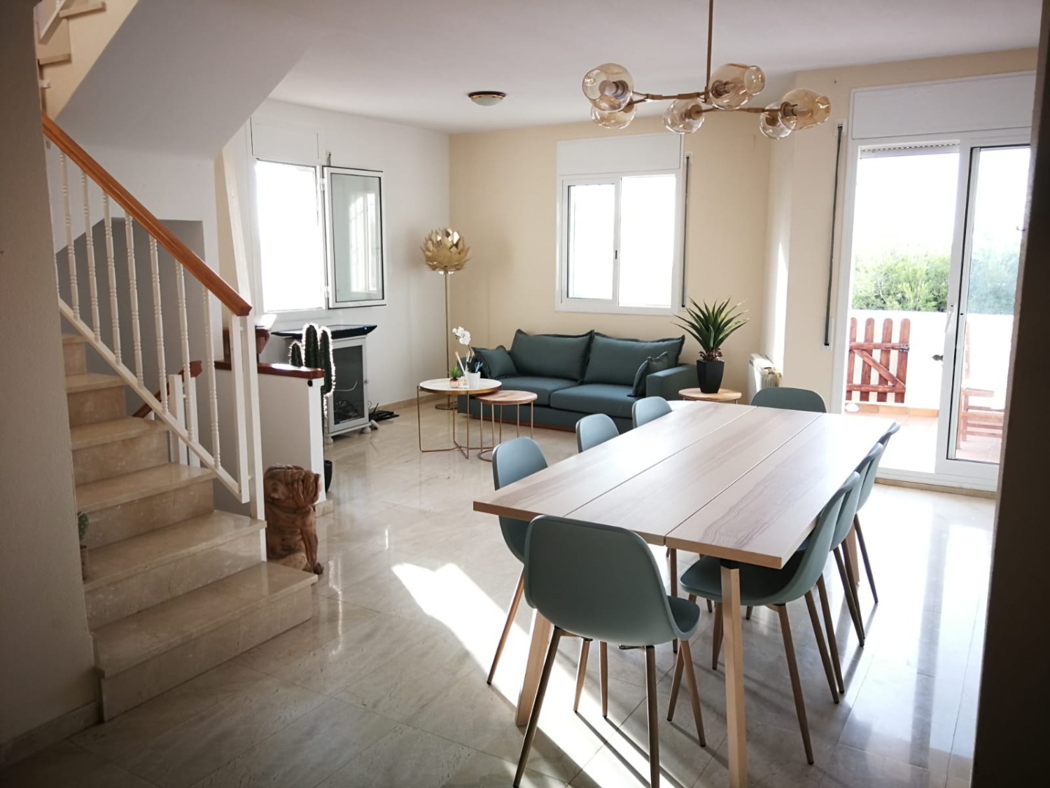 Schönes Haus mit privatem Pool !