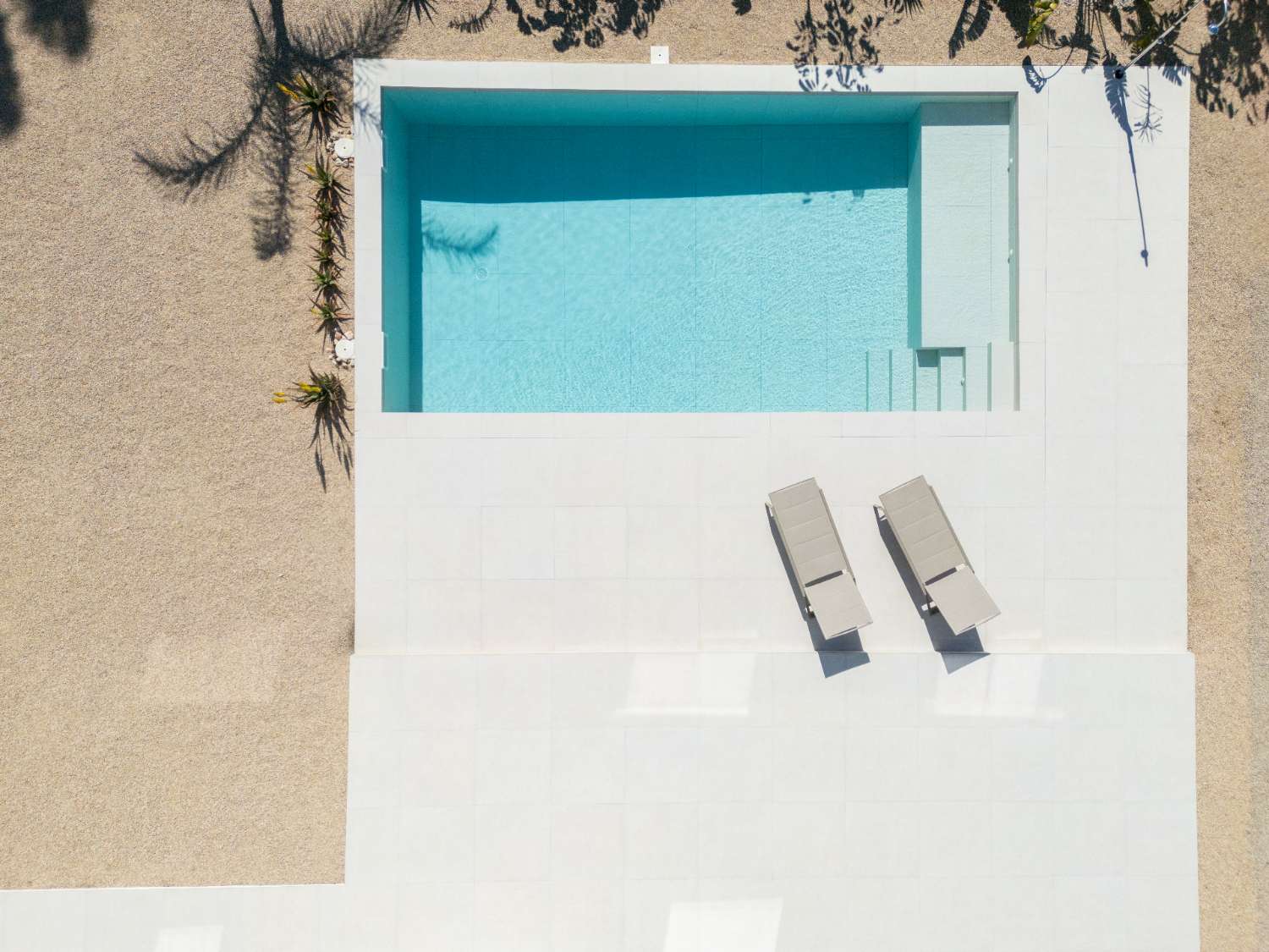 ¡Excepcional! ¡Magnífica casa moderna a solo 100 metros del mar!