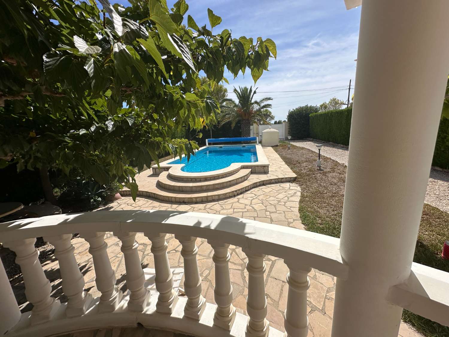 Detached house with private pool