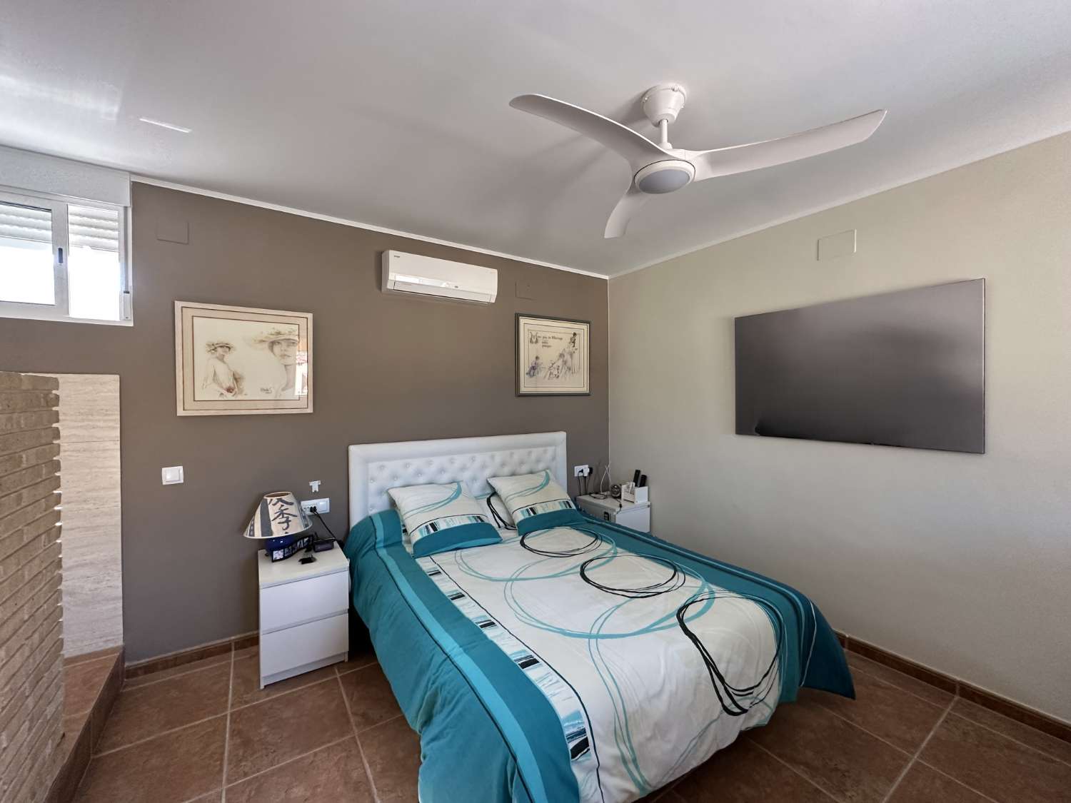 Gran casa unifamiliar con piscina privada