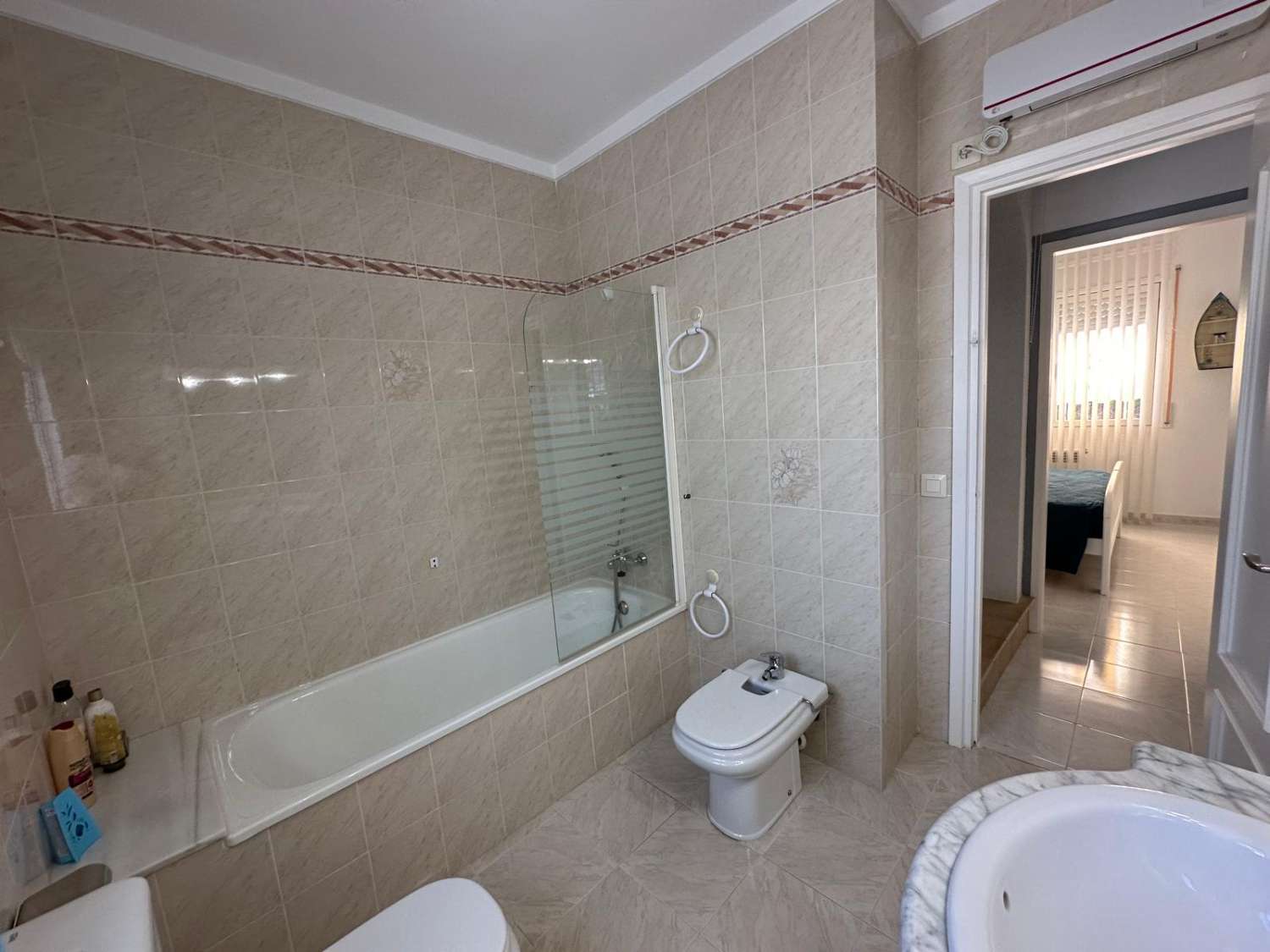 Preciosa casa con piscina privada!