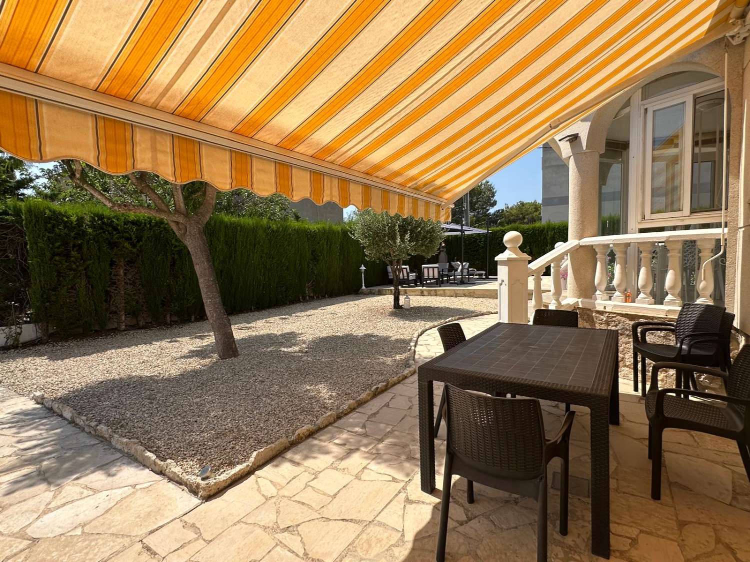 Preciosa casa con piscina privada!