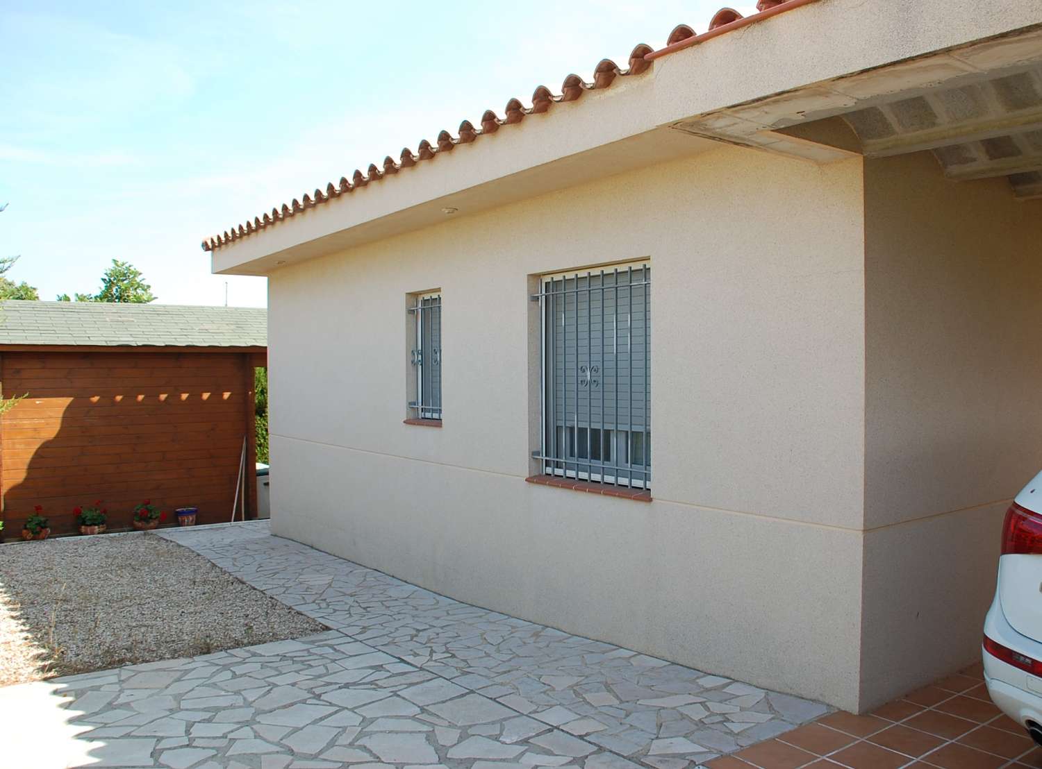 Belle villa individuelle avec piscine privée à 300m du port de Calafat