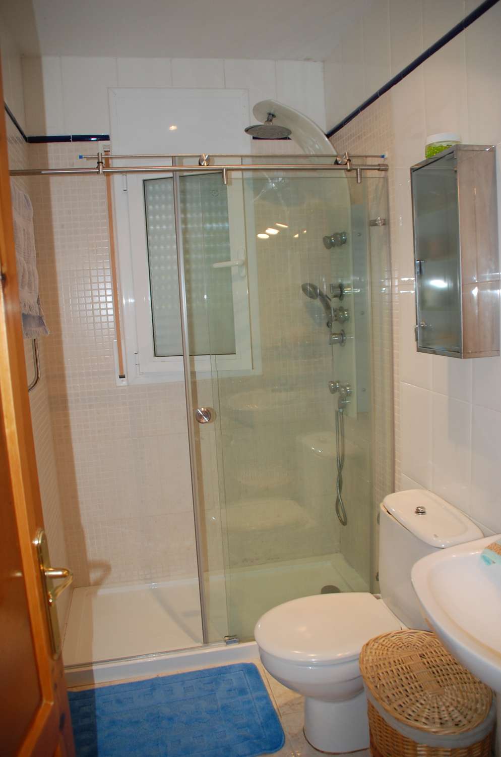 Belle villa individuelle avec piscine privée à 300m du port de Calafat