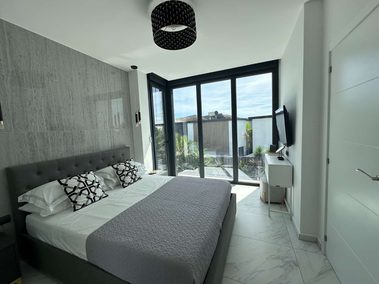 Magnífica casa moderna amb piscina privada