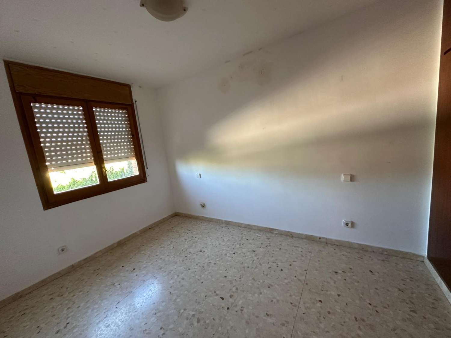 Impresionante Chalet independiente de  210m. en parcela de 850 metros