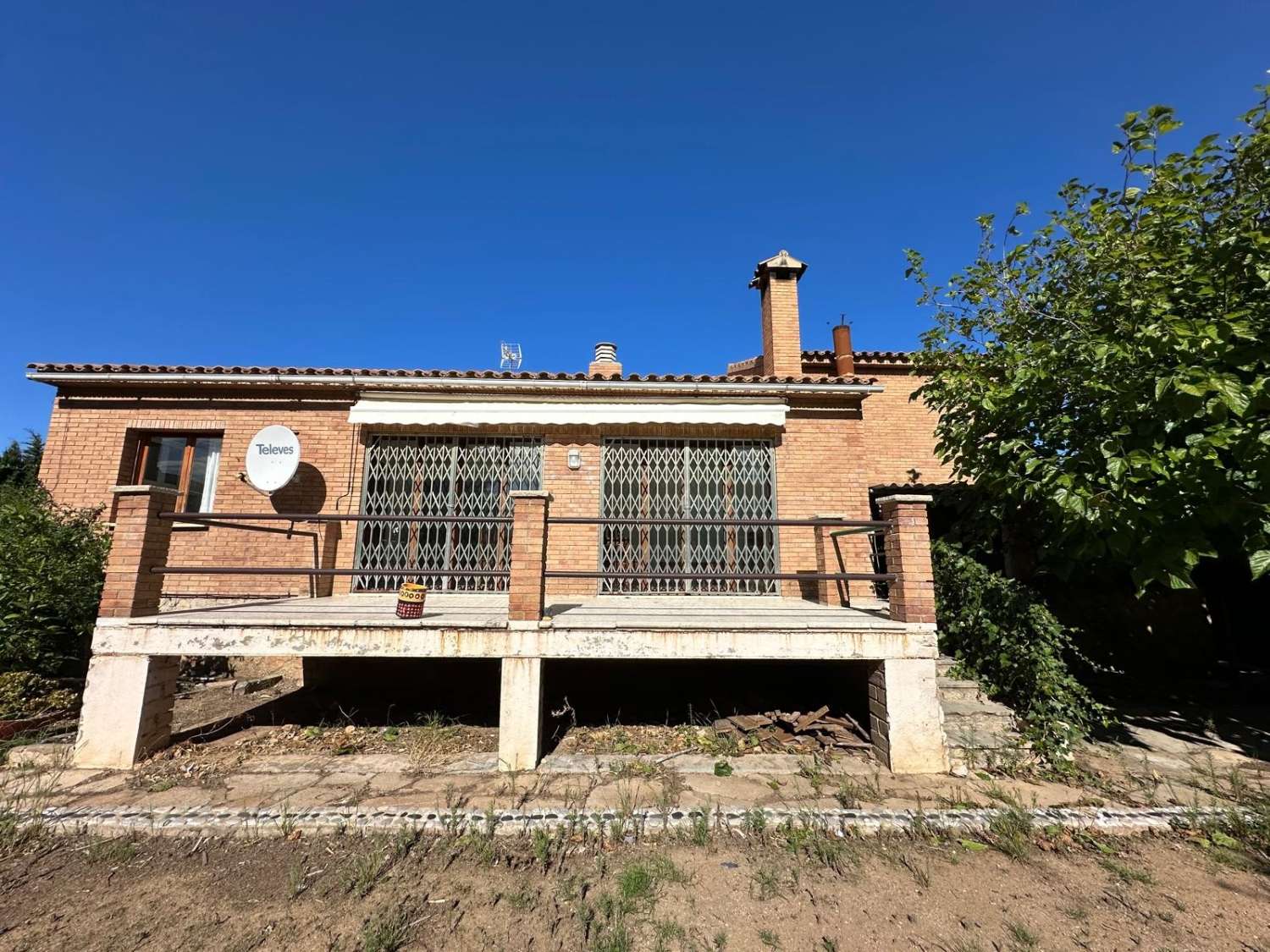 Impresionante Chalet independiente de  210m. en parcela de 850 metros