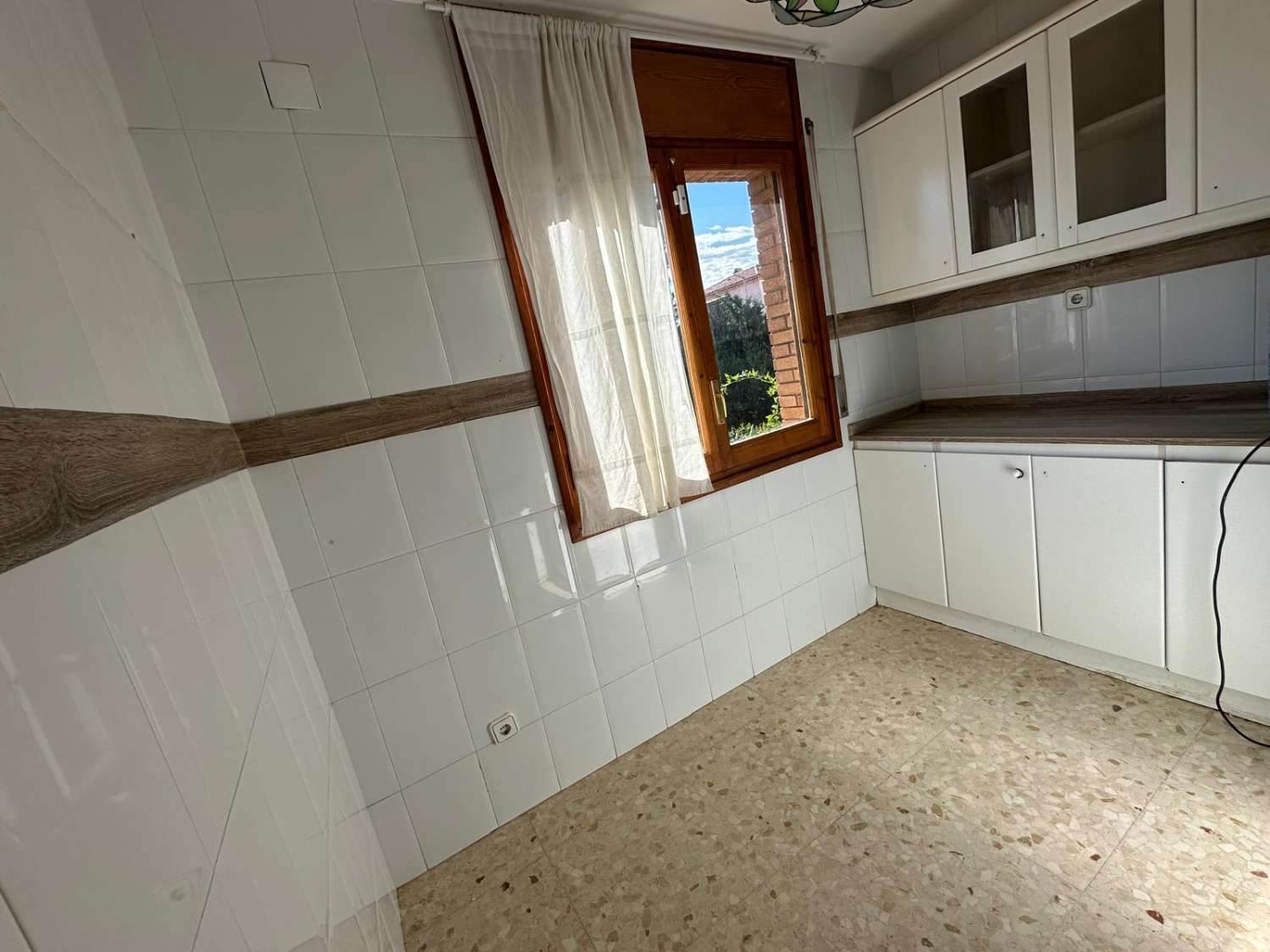 Impresionante Chalet independiente de  210m. en parcela de 850 metros