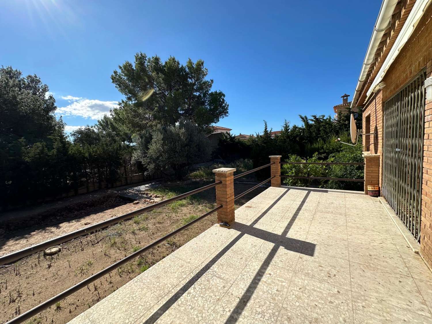 Impresionante Chalet independiente de  210m. en parcela de 850 metros