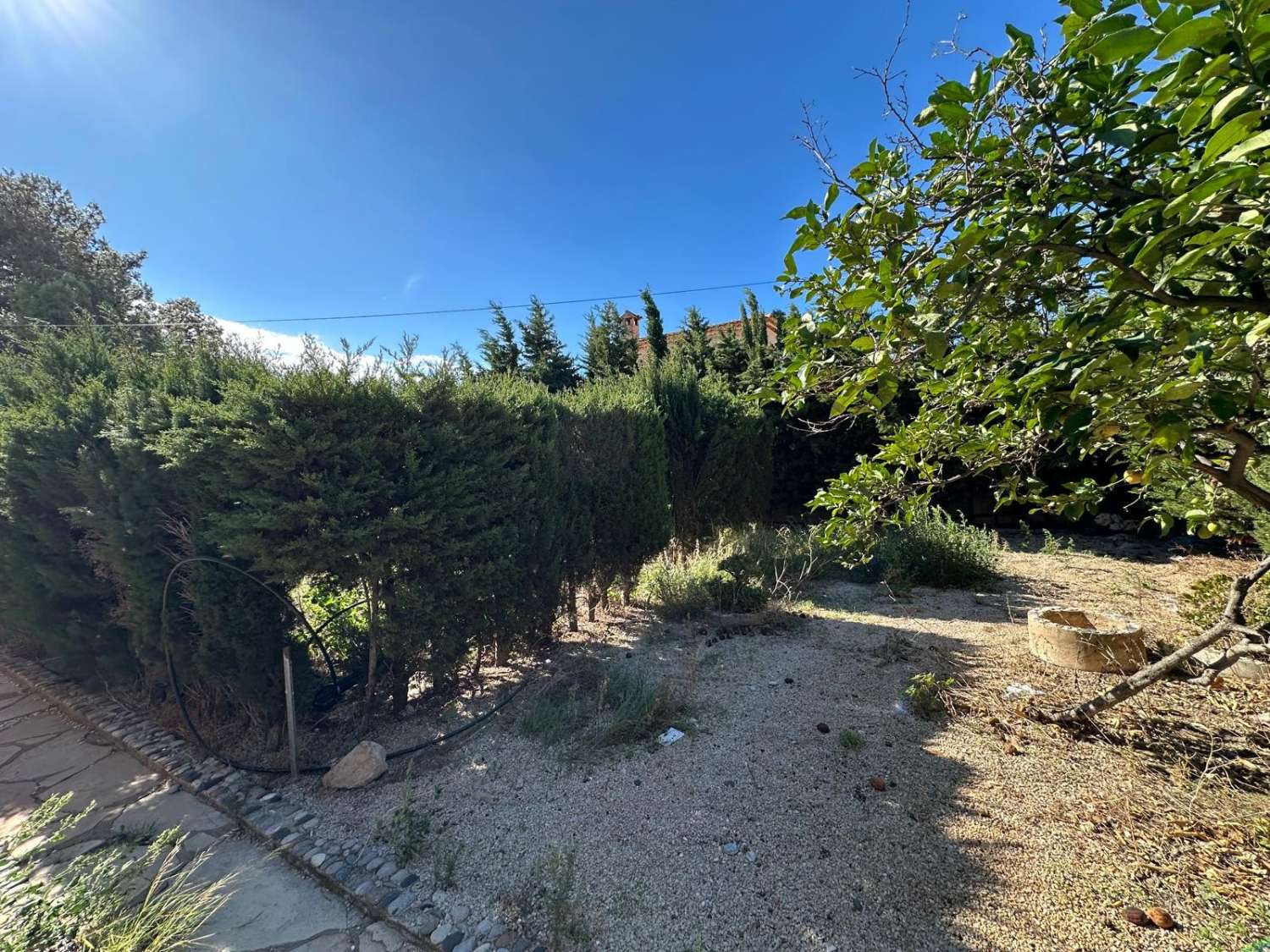 Impresionante Chalet independiente de  210m. en parcela de 850 metros
