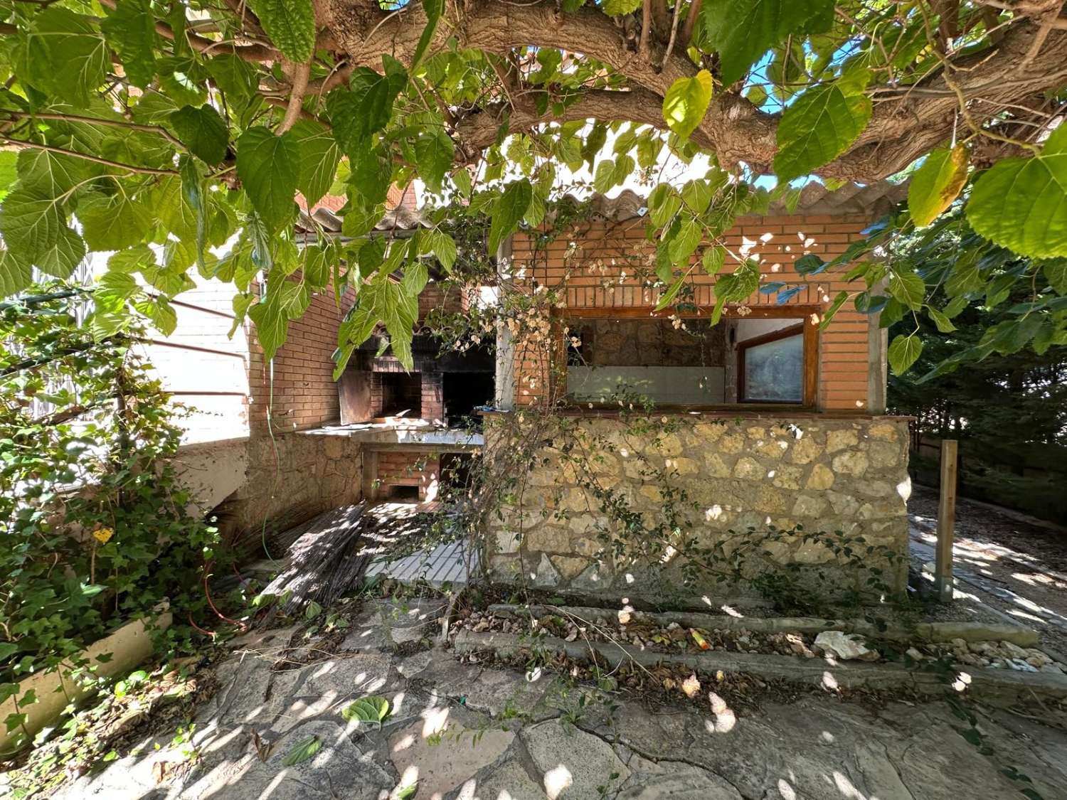 Impresionante Chalet independiente de  210m. en parcela de 850 metros