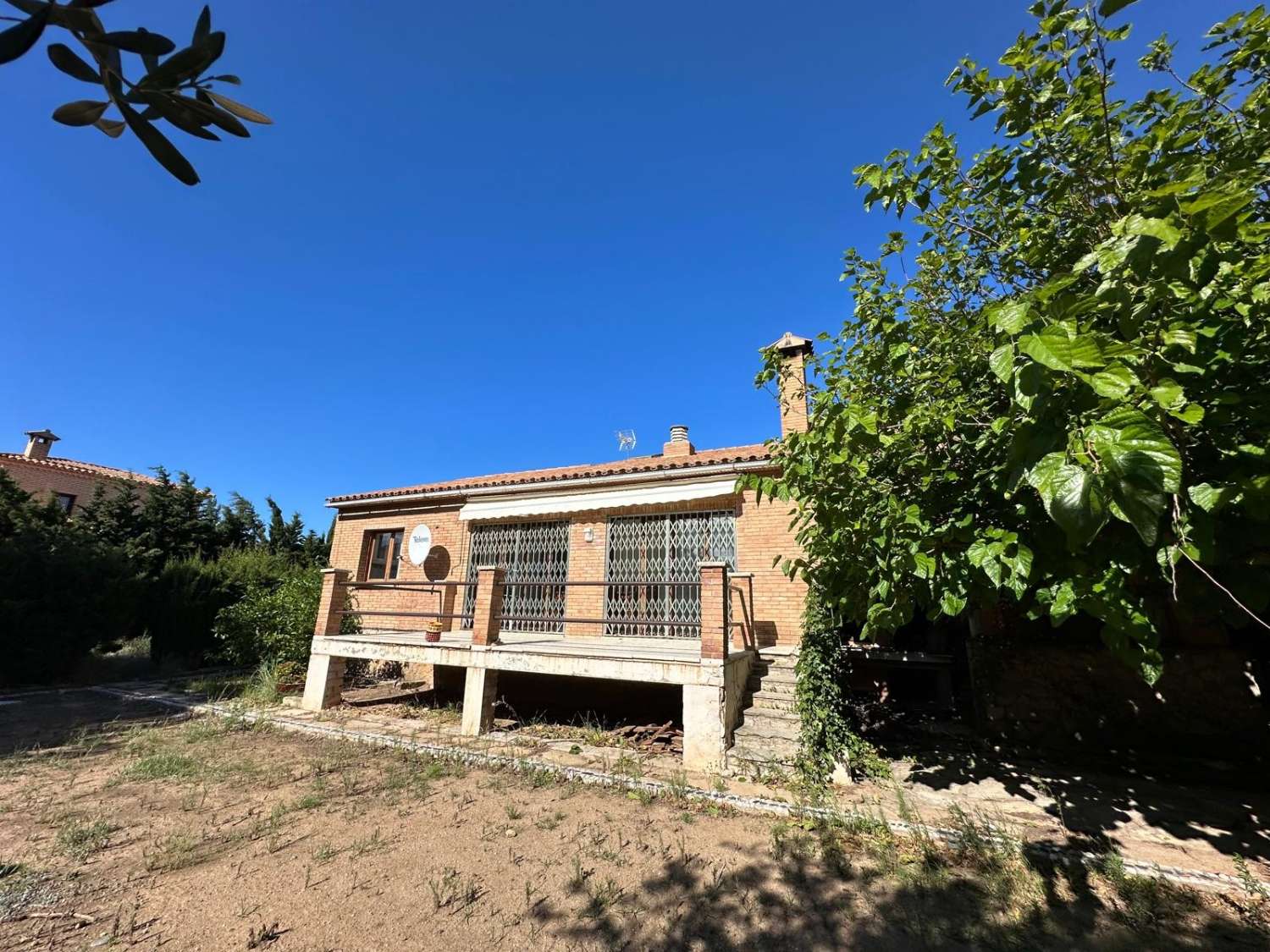 Impresionante Chalet independiente de  210m. en parcela de 850 metros