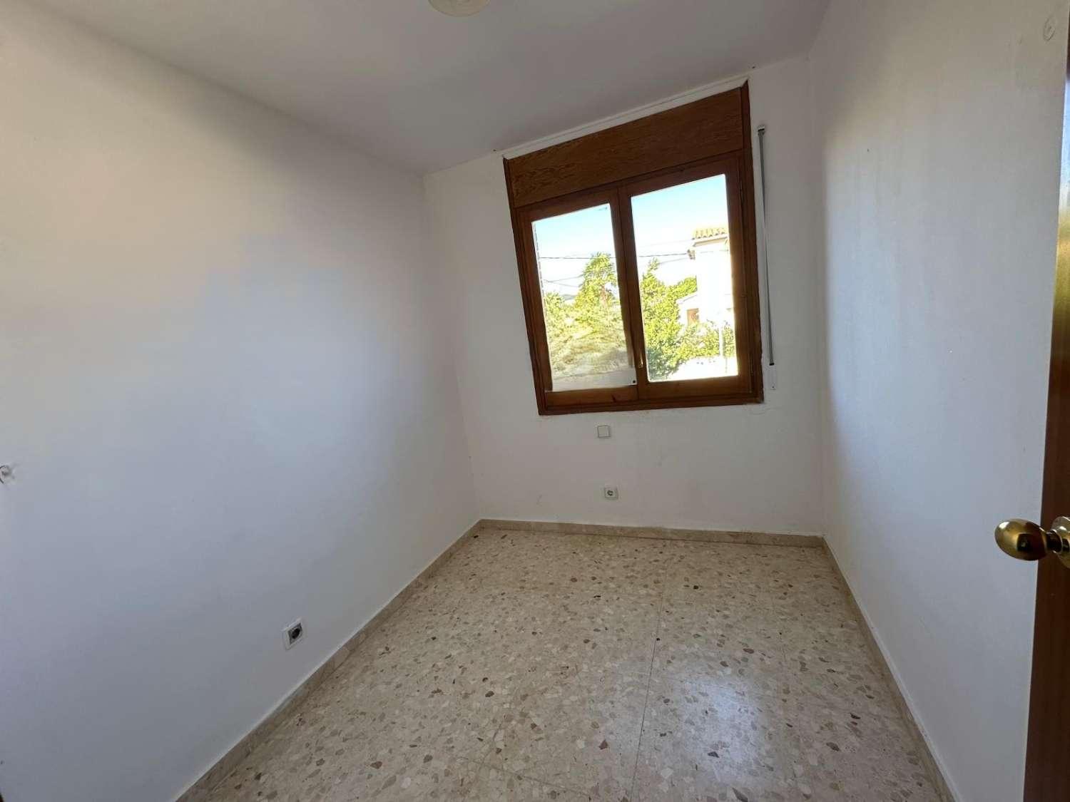 Impresionante Chalet independiente de  210m. en parcela de 850 metros