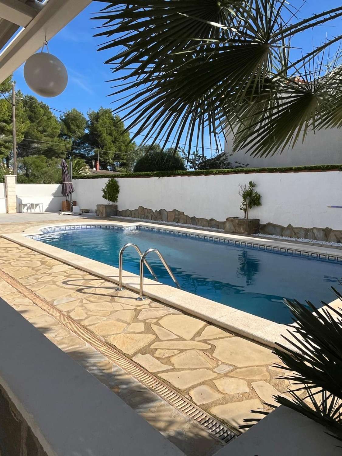 Chalet con piscina privada en l'Ametlla de Mar
