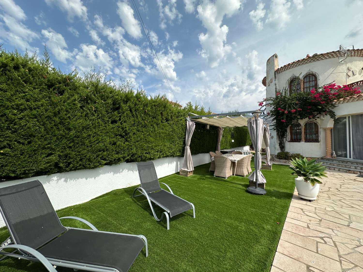 Villa myynnissä Les Tres Cales (L'Ametlla de Mar)