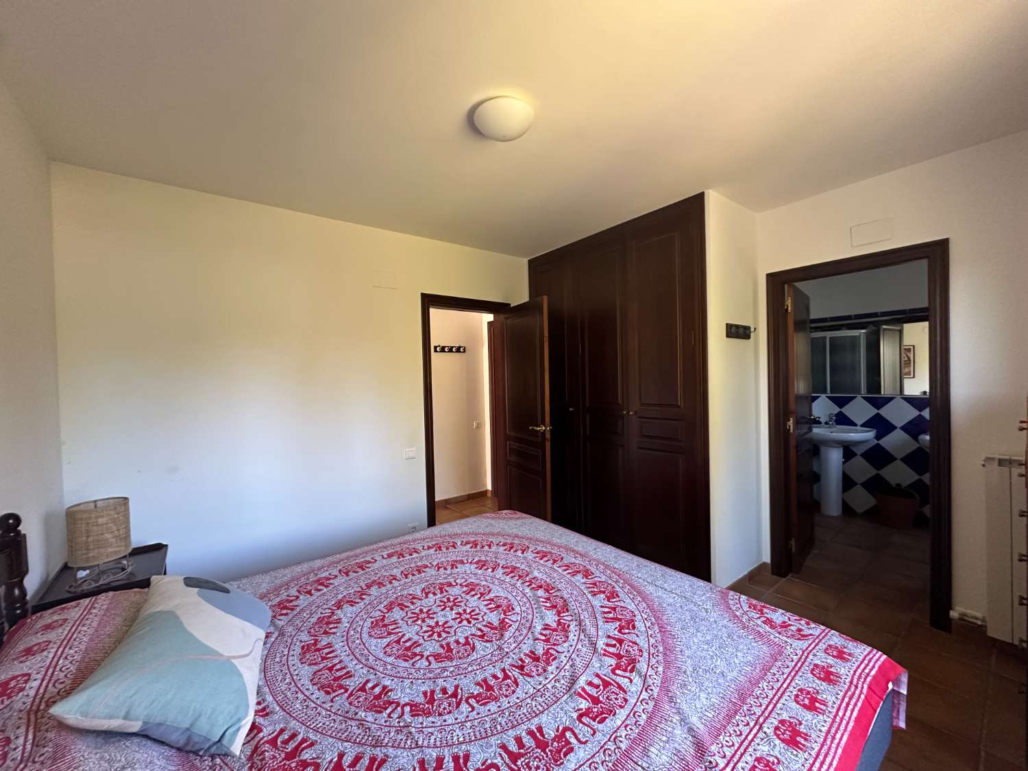 43 AURORA- Preciosa villa con piscina privada en plena naturaleza.