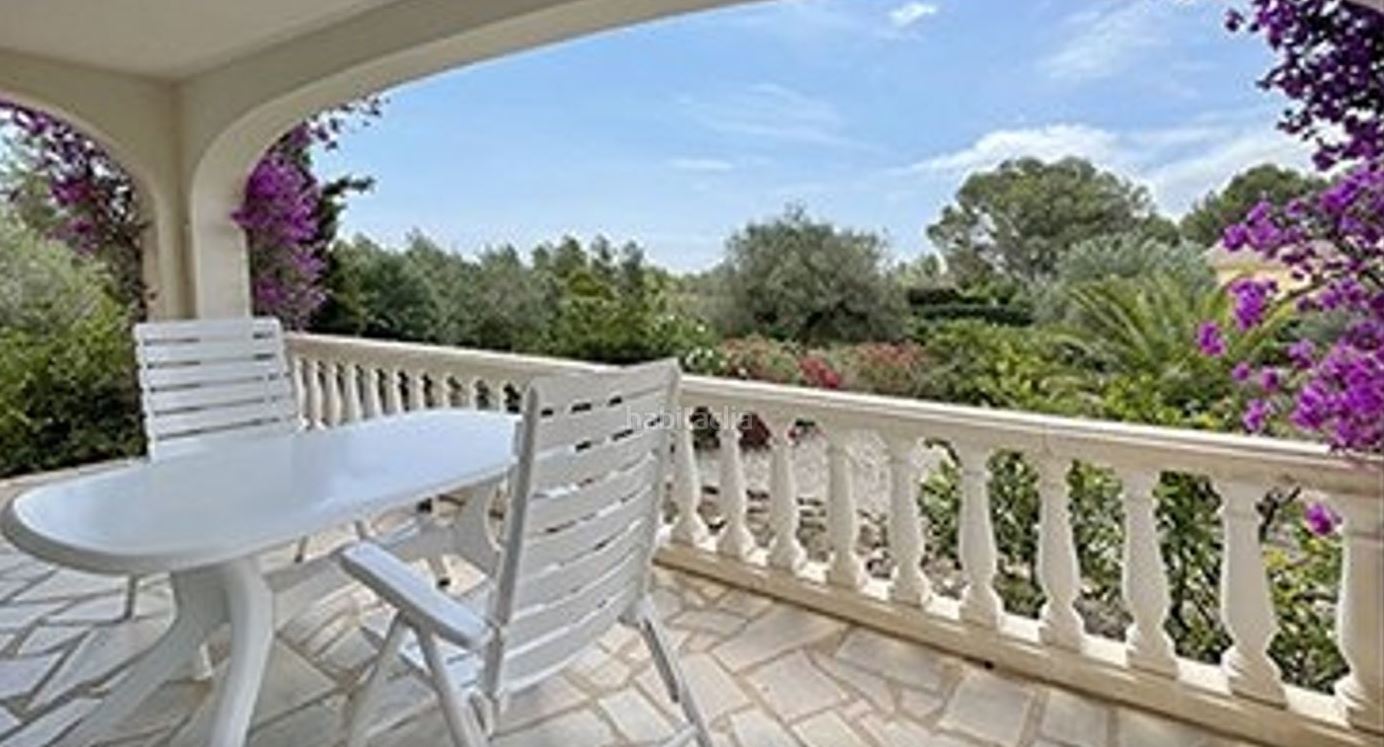 - Preciosa villa con piscina privada en plena naturaleza.